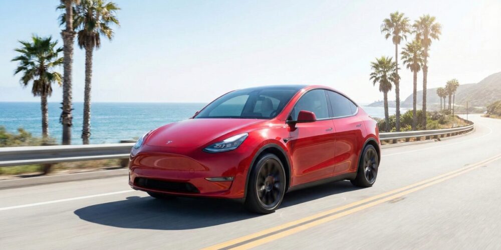 テスラ車はどこの国のメーカー？発祥と人気の秘密に迫ります